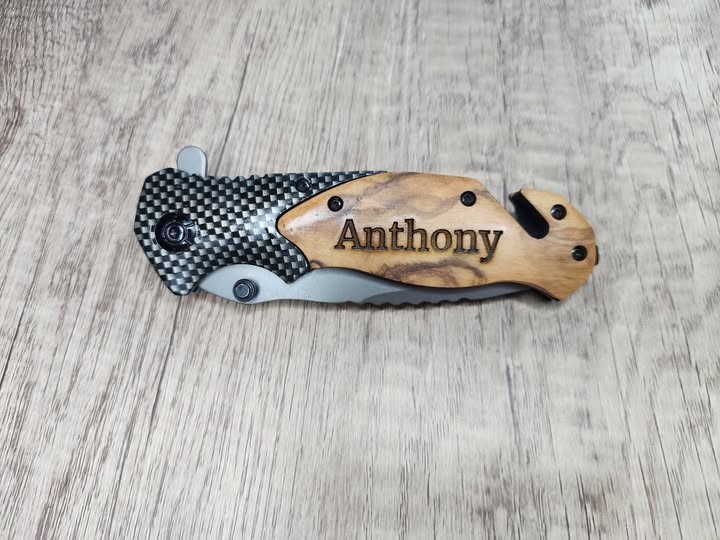 Personalized Engraved Pocket Knives