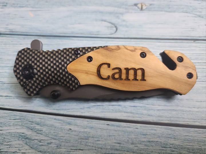 Personalized Engraved Pocket Knives