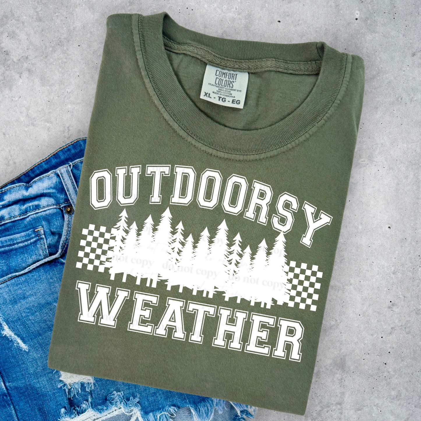 Outdoorsy Weather Checkered Camping