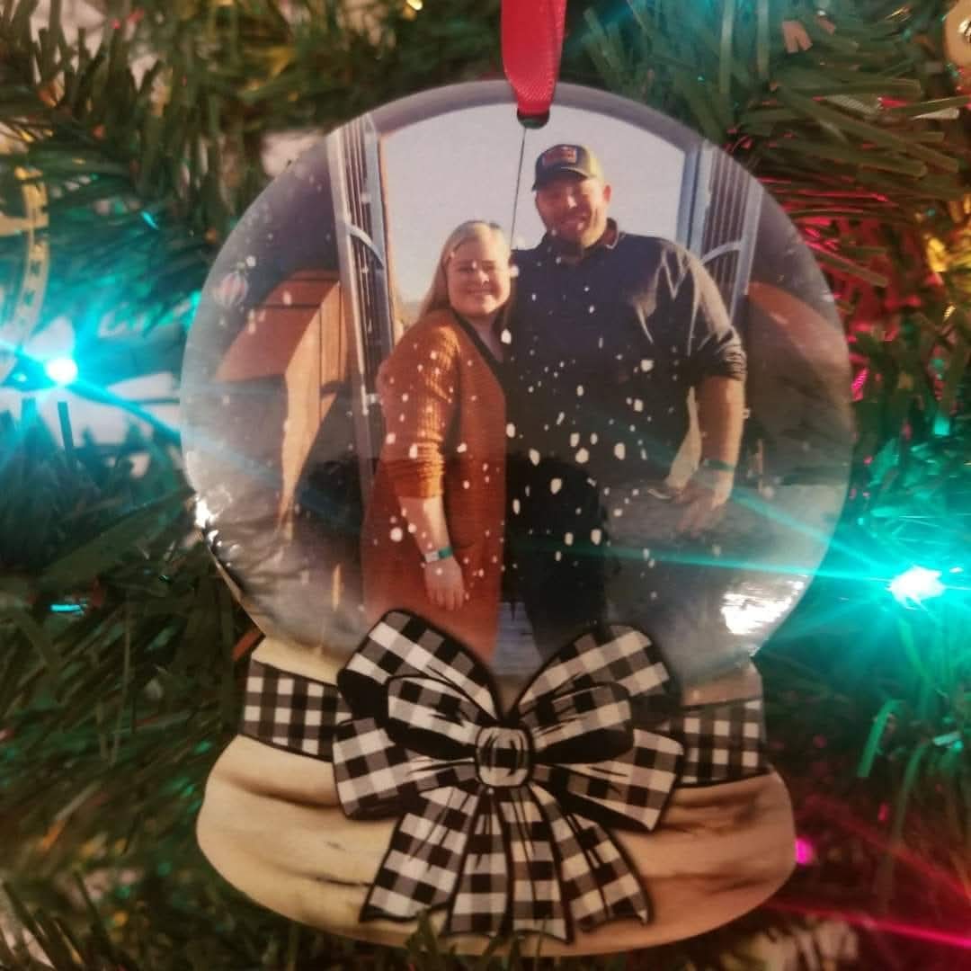Snow globe Christmas Ornament